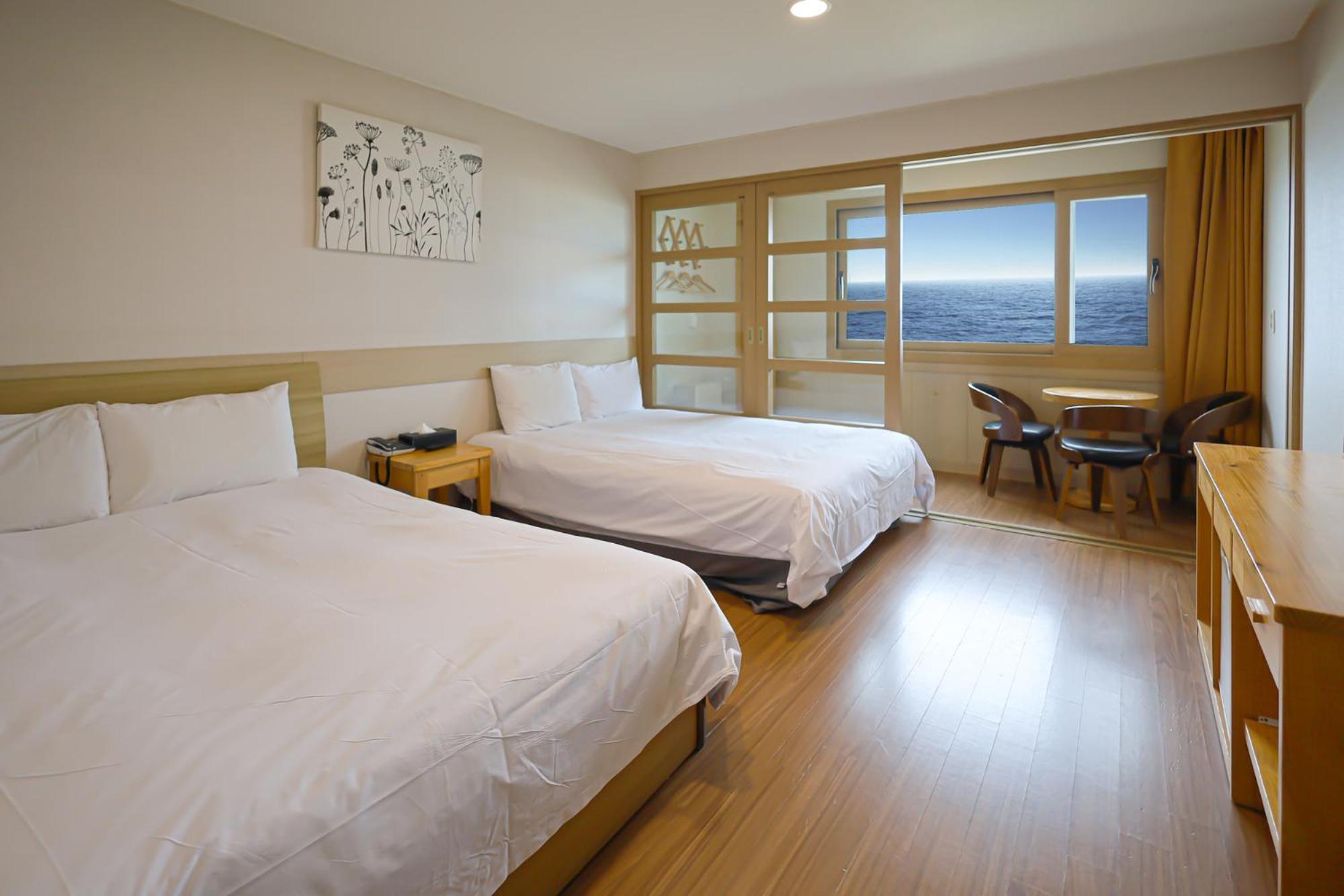 Fantastic Ocean View Sydney Hotel Jeju Bagian luar foto